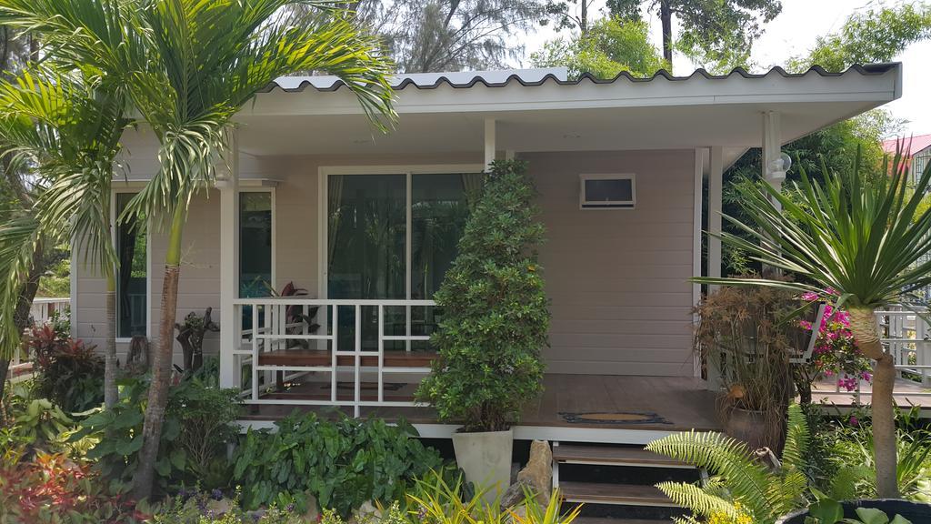 Oyo 75402 Villa Rayonghouse Ban Nong Sai Yong Екстериор снимка